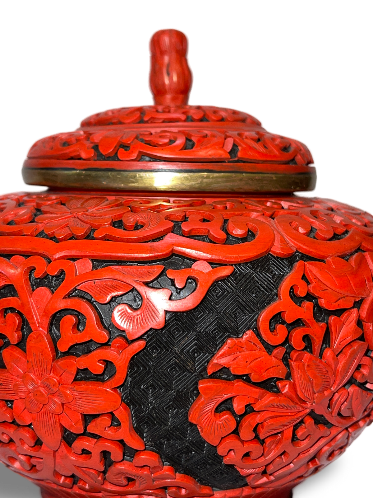 Carved Cinnabar Lacquer Jar with Lid  Copper Core