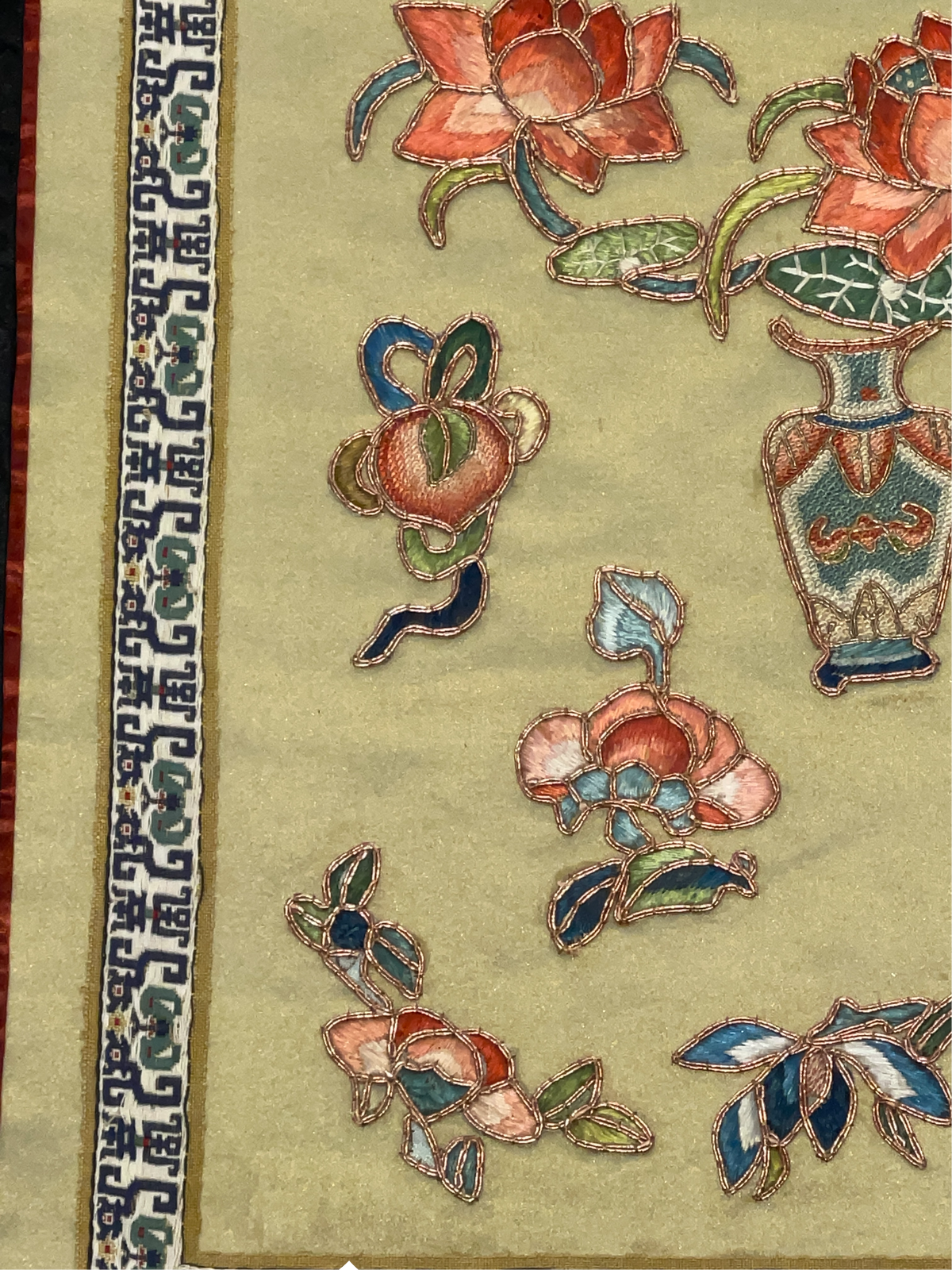 Chinese Silk Hand-embroidered Tapestry