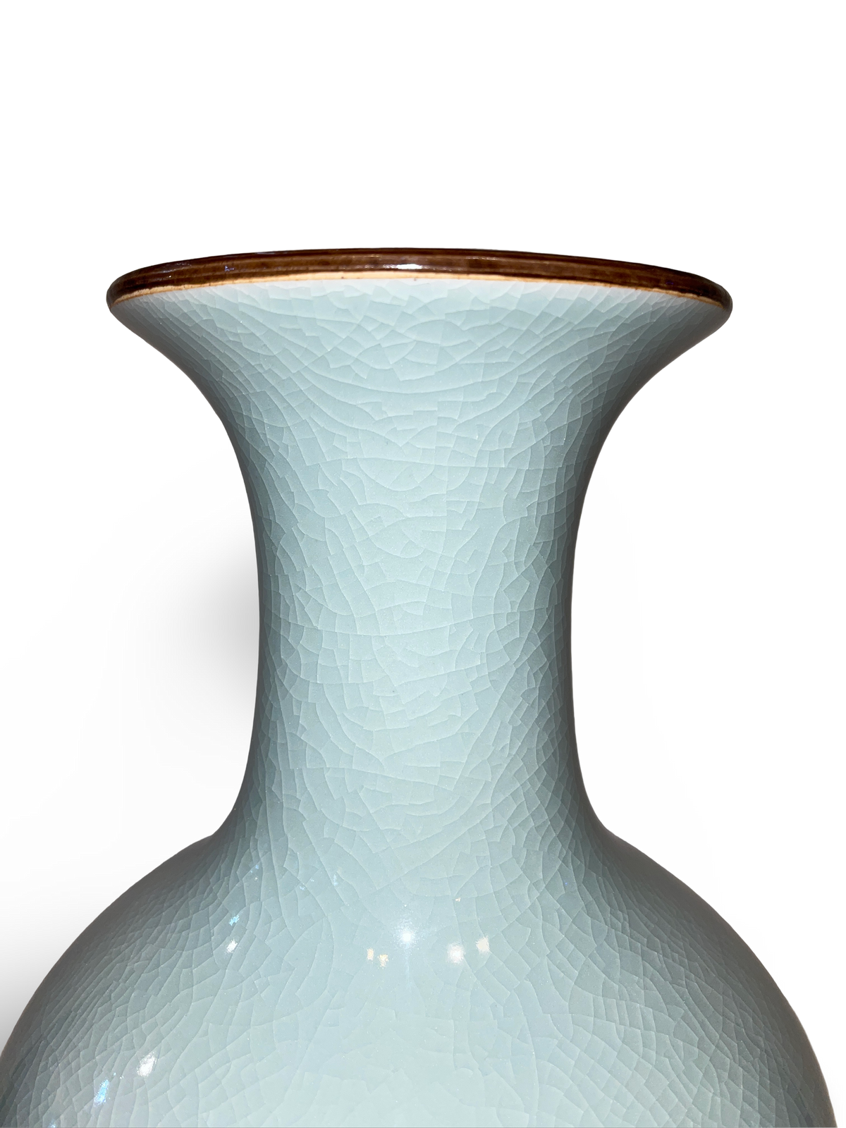 Yuhuchunping Celadon Vase with Subtle Ge-Type Glaze